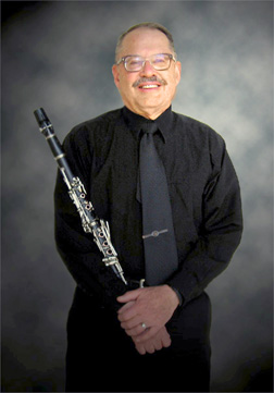 Dr. Alex Shlanta – Clarinet Soloist
